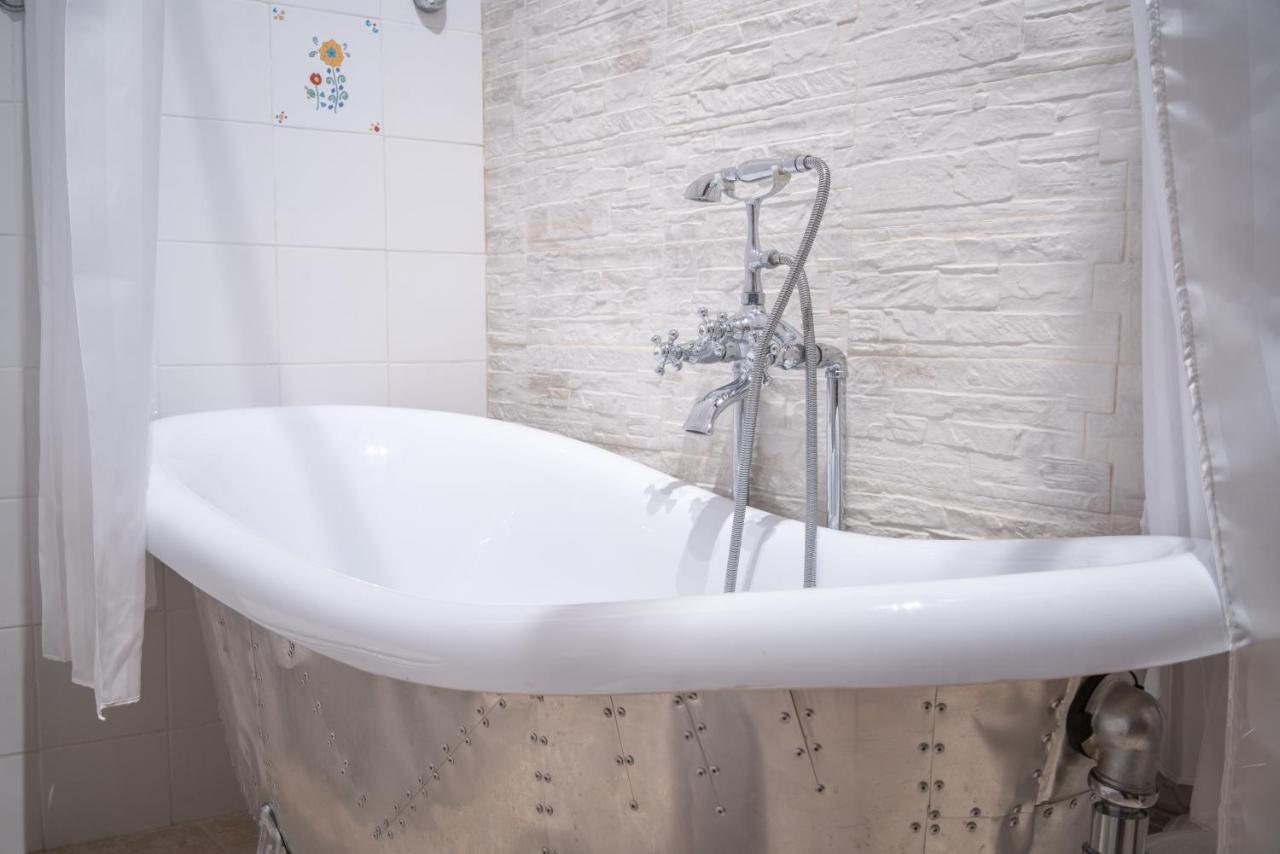 Apartment Genovesi . Intero . Wifi . Ac Cagliari