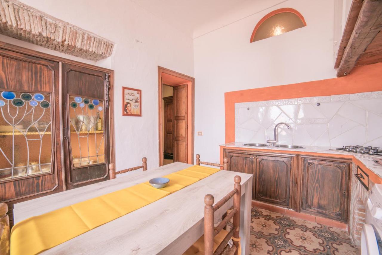 Appartamento Genovesi . Intero . Wifi . Ac *
