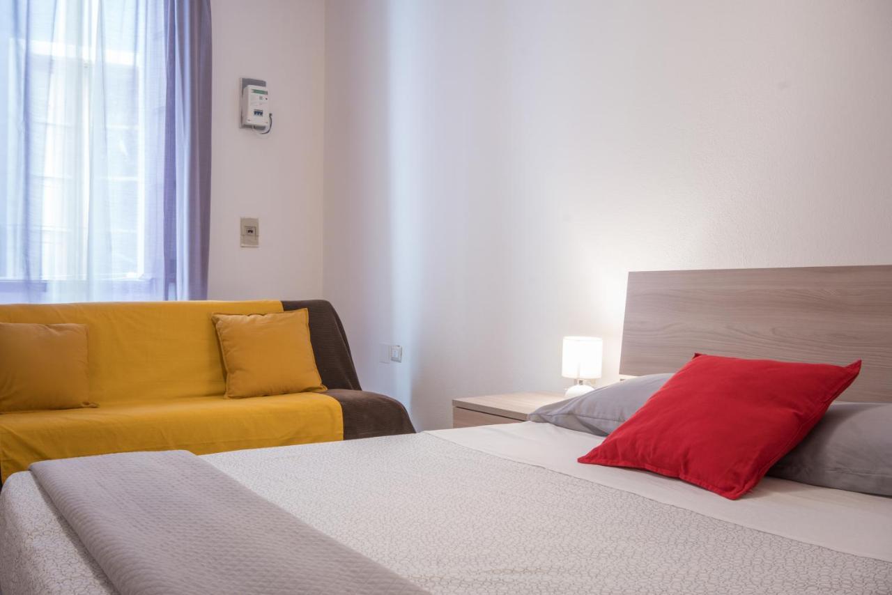 Genovesi . Intero . Wifi . Ac Appartamento *
